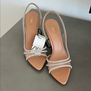 NWTZara Women's Tan Slingback Heels